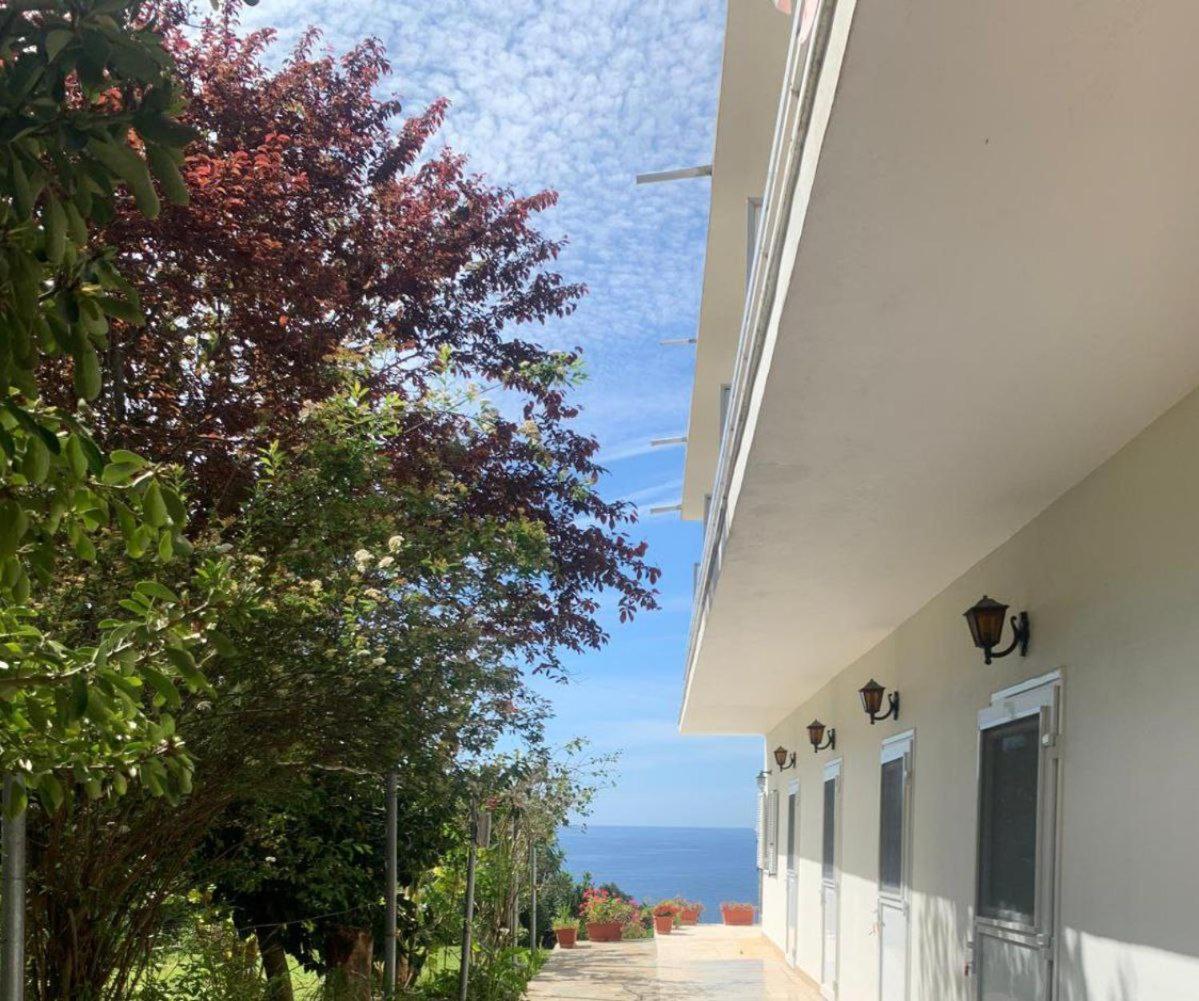 Innjoy Space Glyfada  Exterior foto